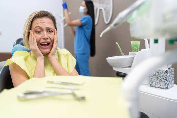 Best Tooth Infection Emergency Dentist  in Lake Forest, CA